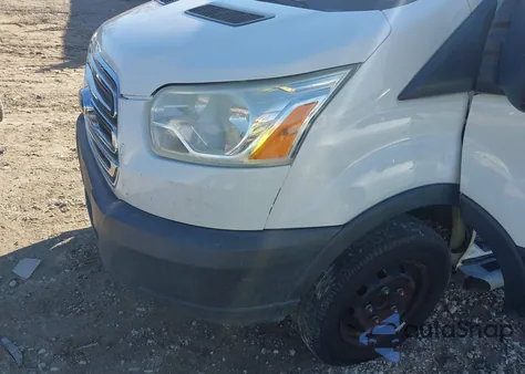 2015 Ford Transit-250 z USA, uszkodzony, nr VIN 1FTNR1ZM6FKA89223